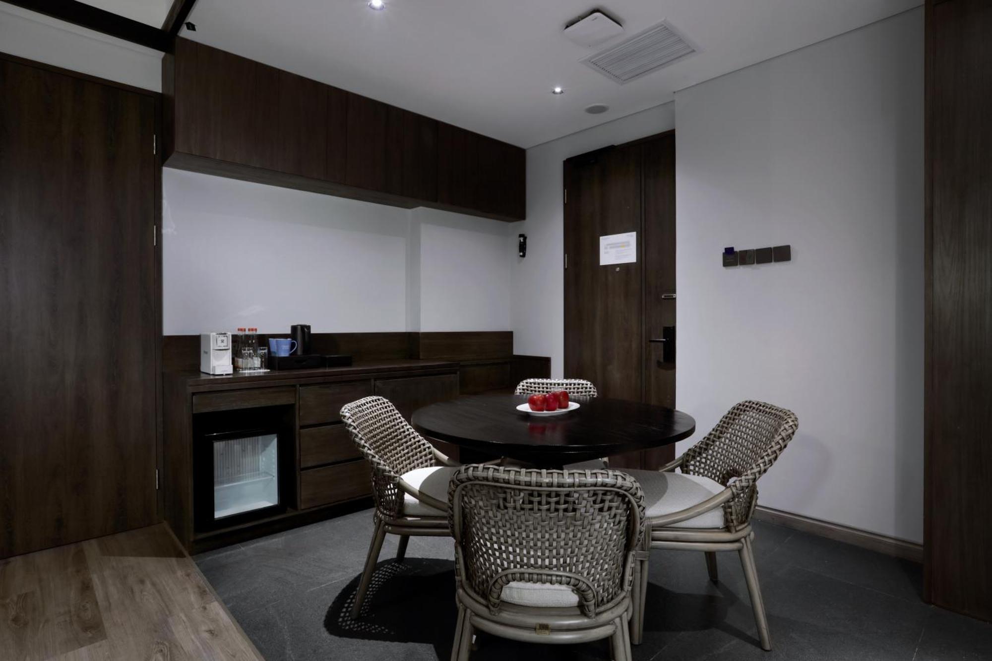 Grand Aston Puncak Hotel & Resort Ciseureuh Εξωτερικό φωτογραφία